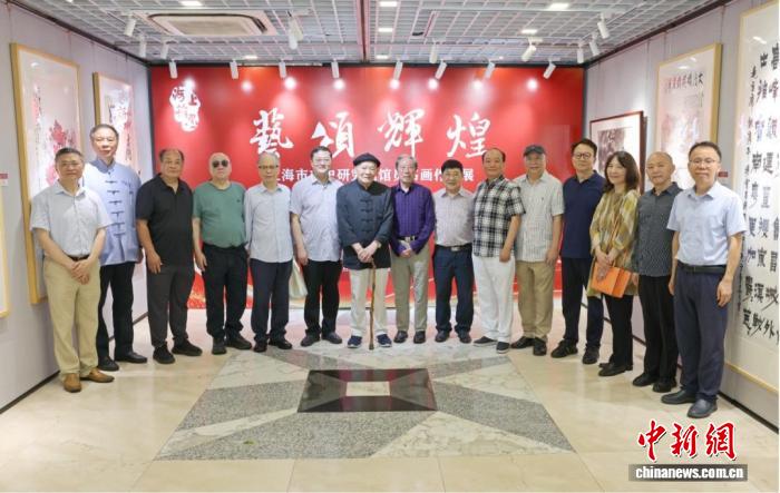 玩转娱乐新次元 - 巅峰国际