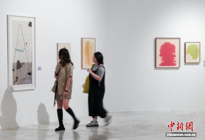 玩转娱乐新次元 - 巅峰国际